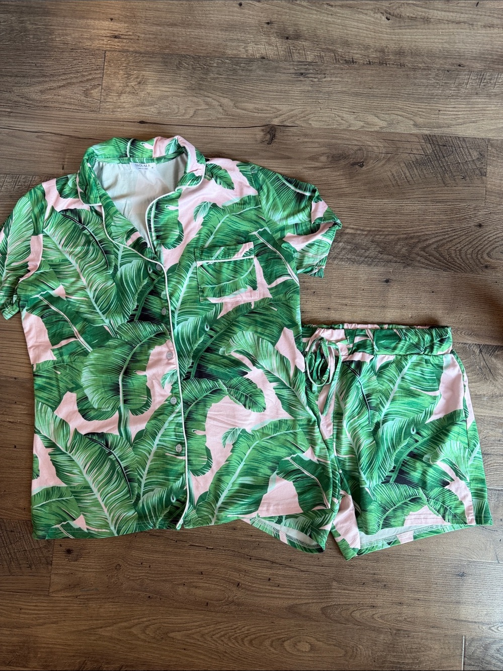 Tropical Leaf Pink & Green Short Pajama Set Size M